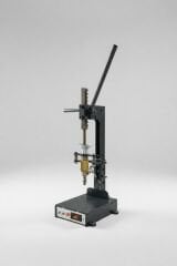 Masaüstü Manuel Plastik Enjeksiyon Makinesi